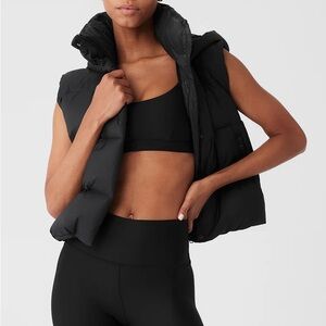 Alo Yoga Gold Rush Puffer Vest